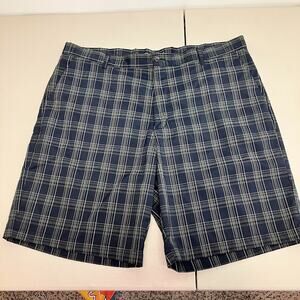 Chaps Golf Plaid Shorts Performance 9" Inseam Mens Size 42